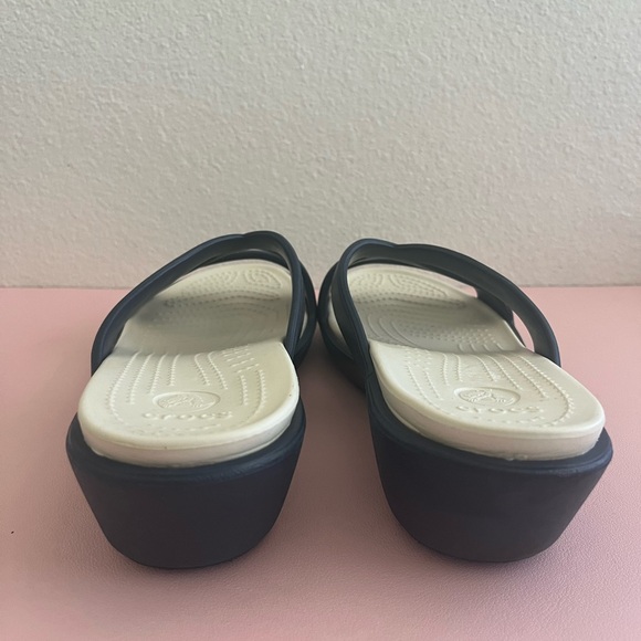CROCS Women's Dark Blue Slide Sandals 9 - Picture 10 of 11